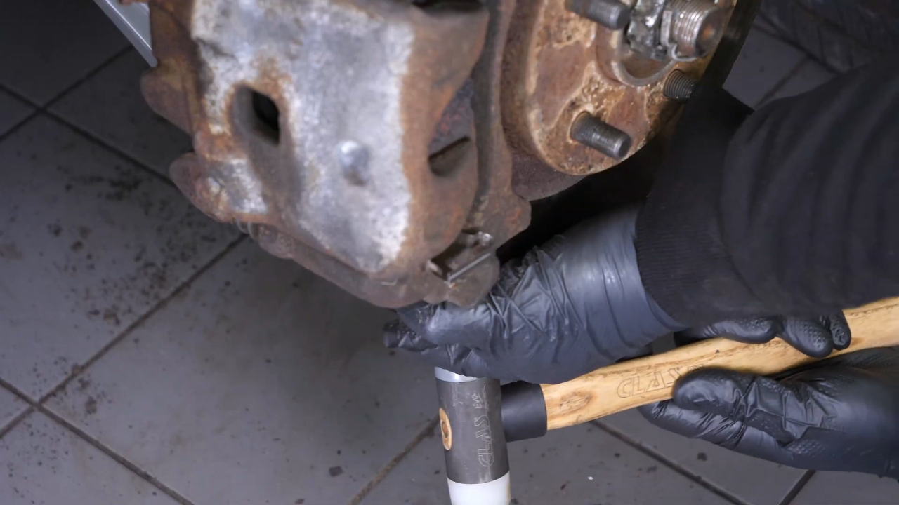 Set up the new control arm