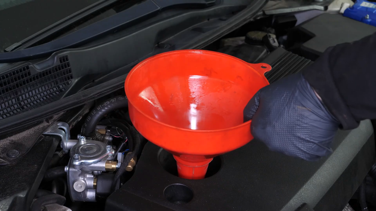 Pour oil back into the motor