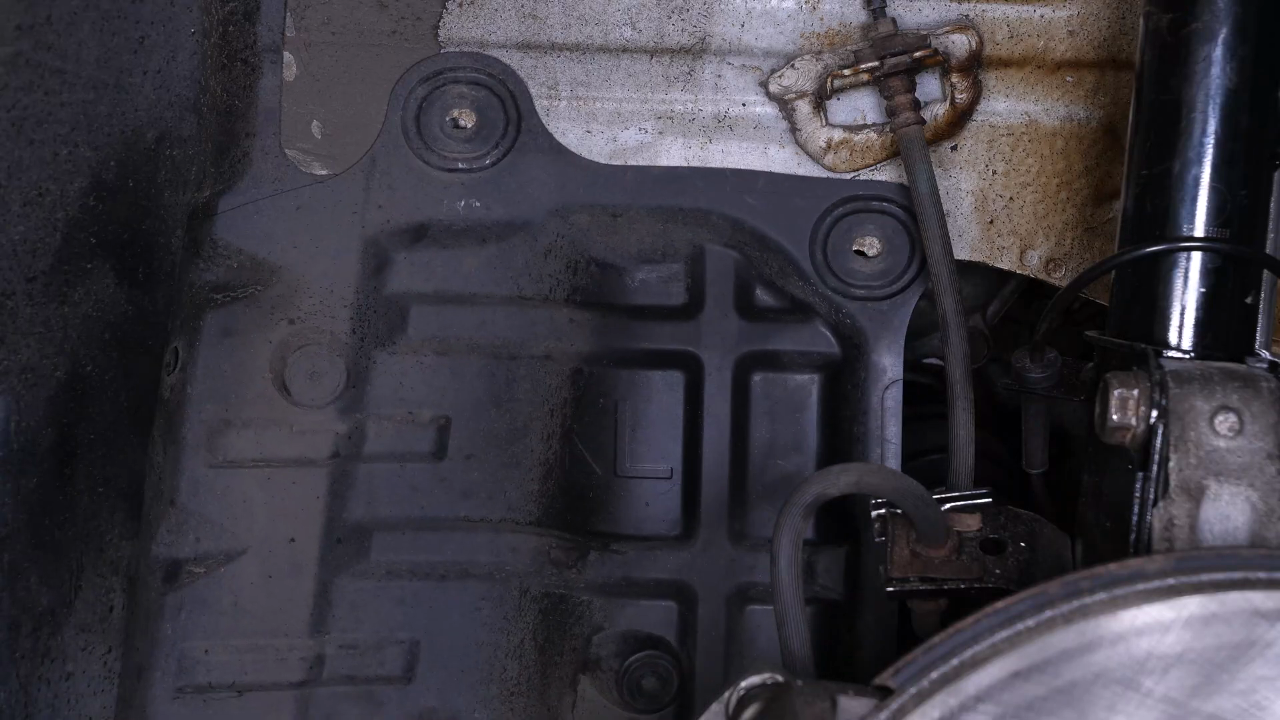 Put the mudguard back in