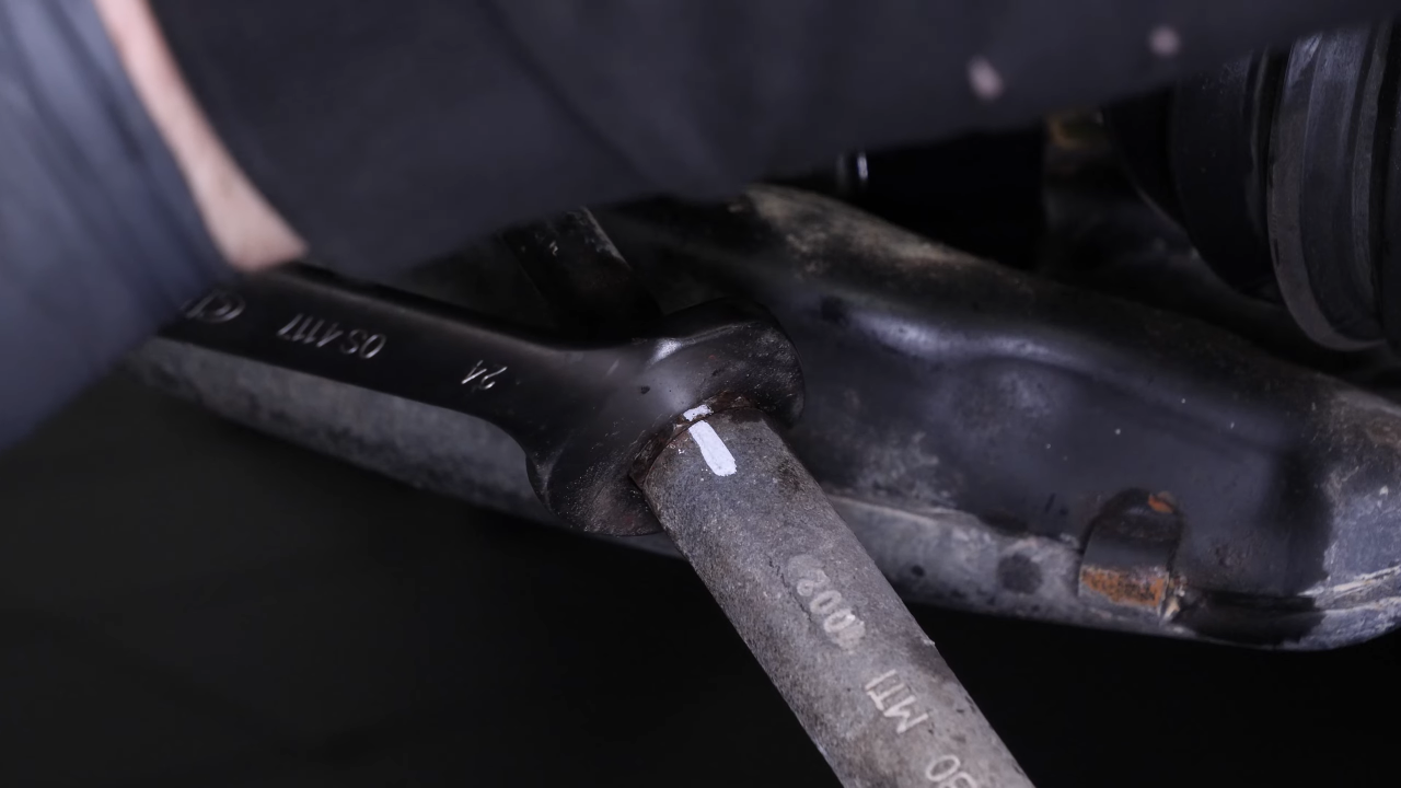 Remove the outer tie rod