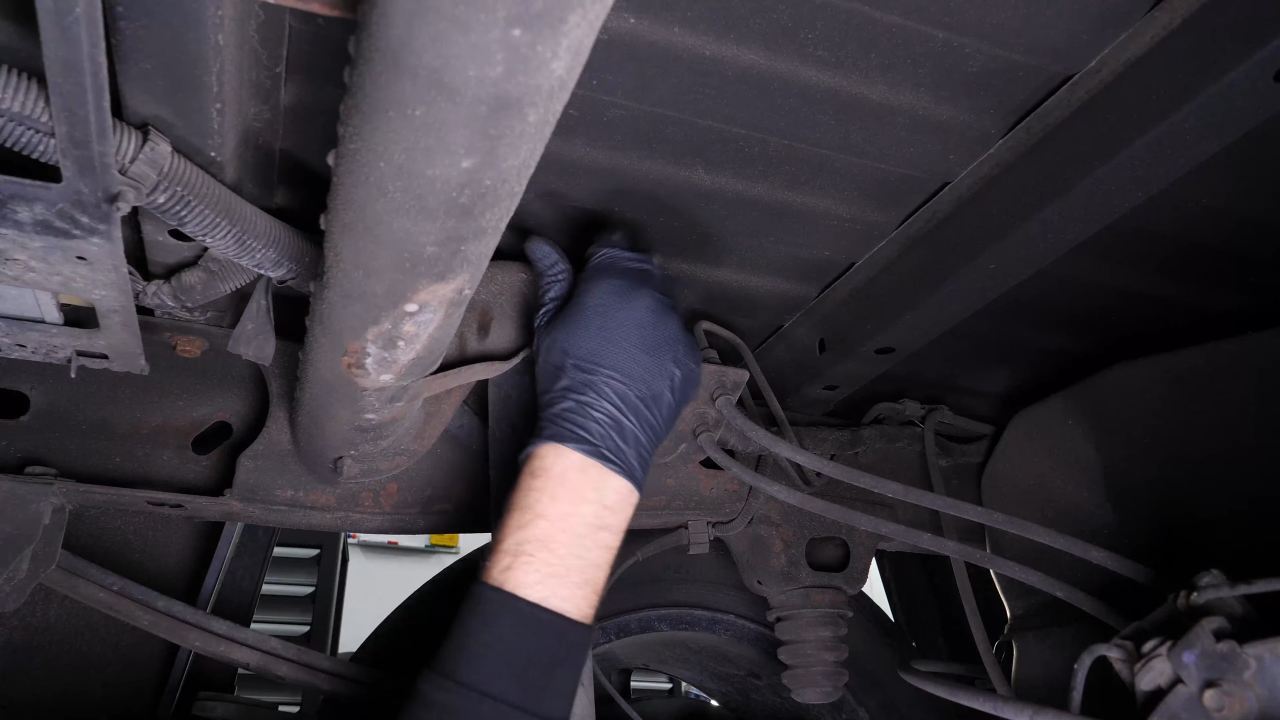 Remove the shock absorber
