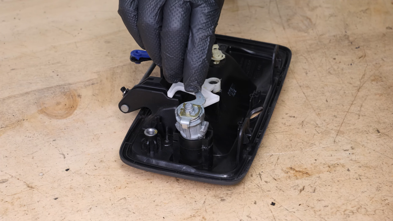 Install the lock on the new handle