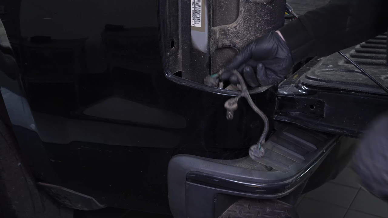 Disconnect the tail light