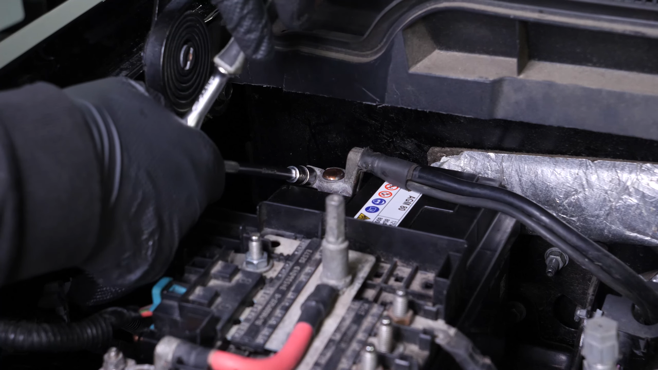 Reconnect the batterie