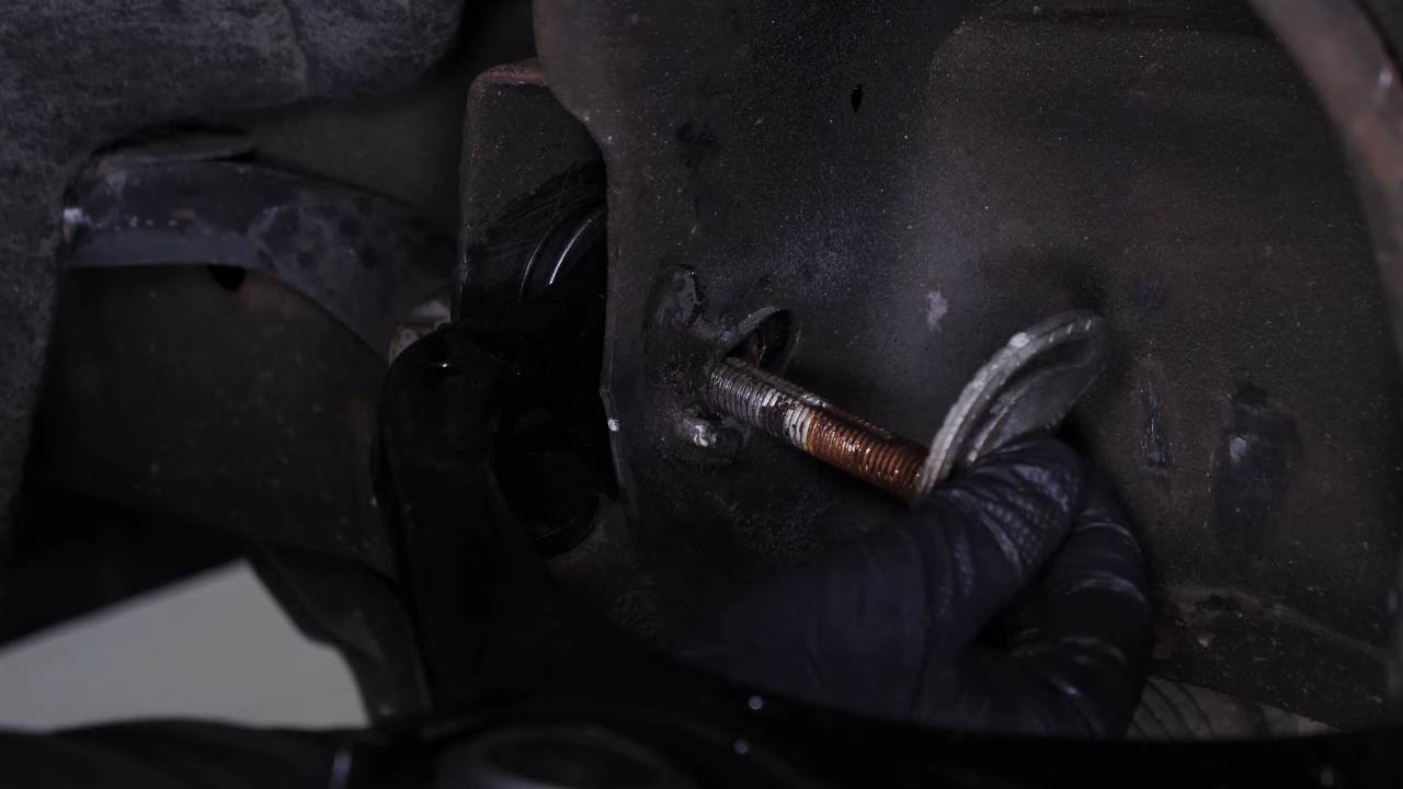 Install the new upper control arm