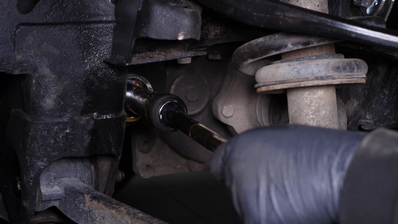 Remove the inner tie rod