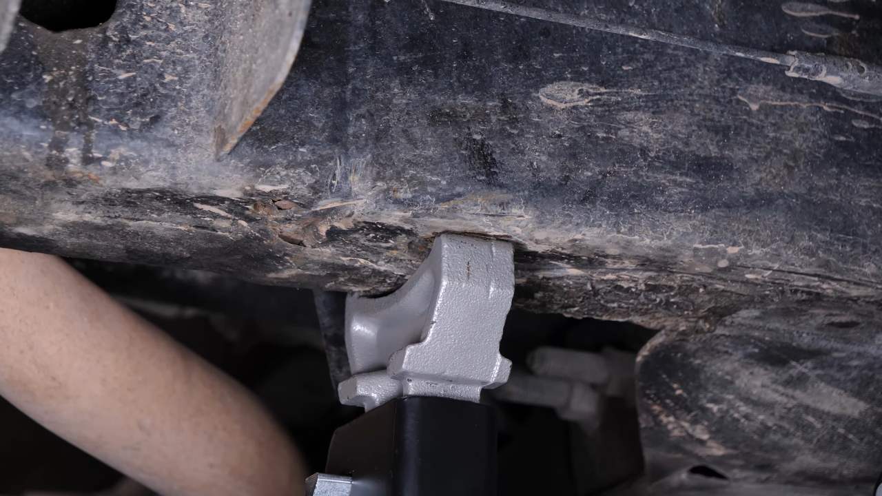 Lift the vehicle
