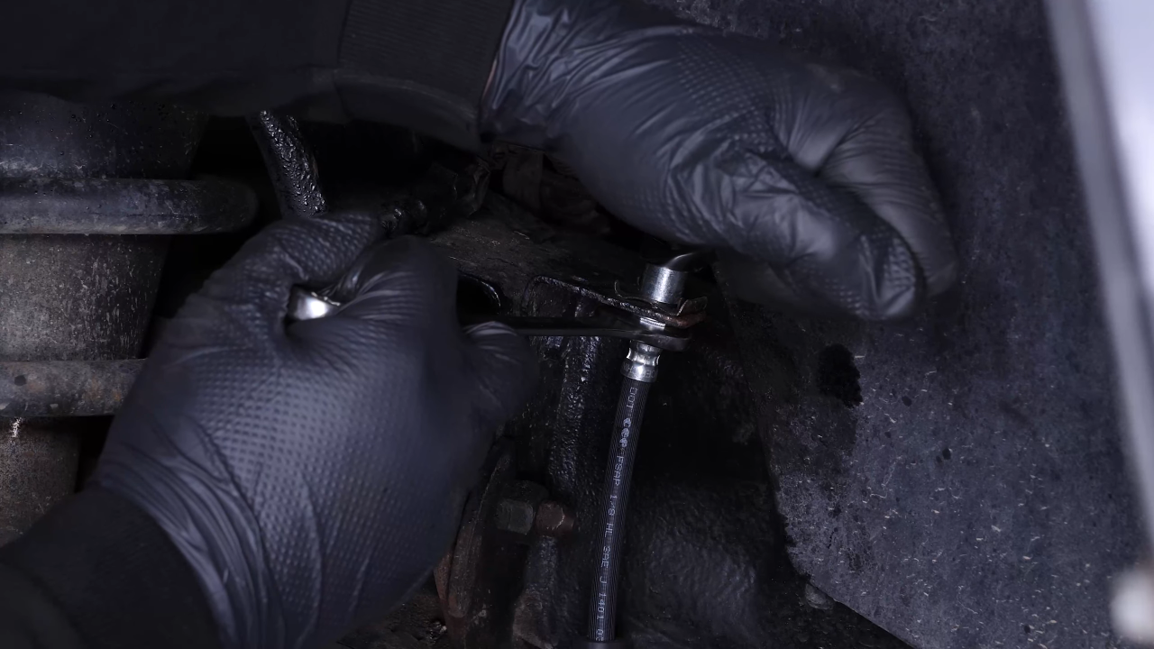 Install the new brake hose