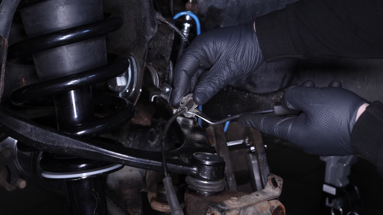 Remove the cable from its housings