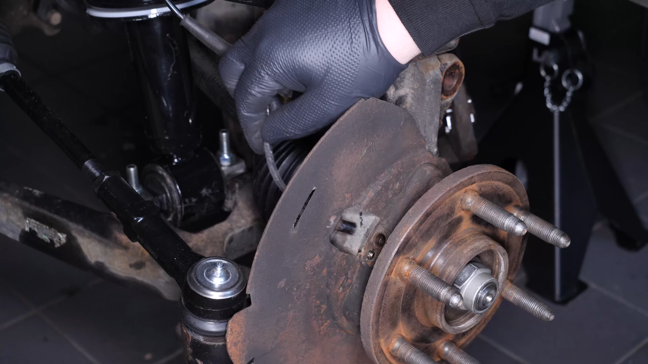 Remove the cable from its housings
