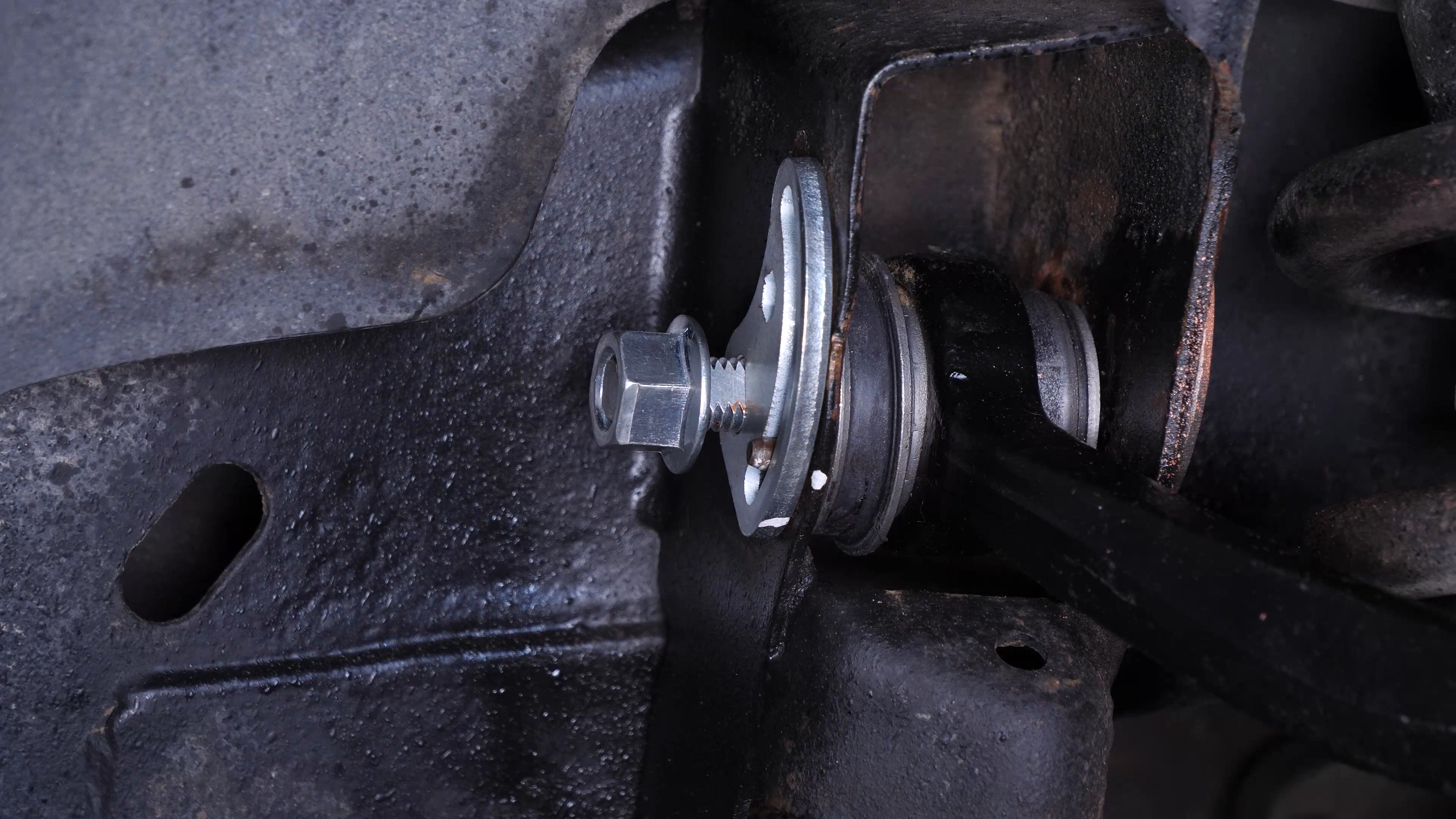 Install the new upper control arm