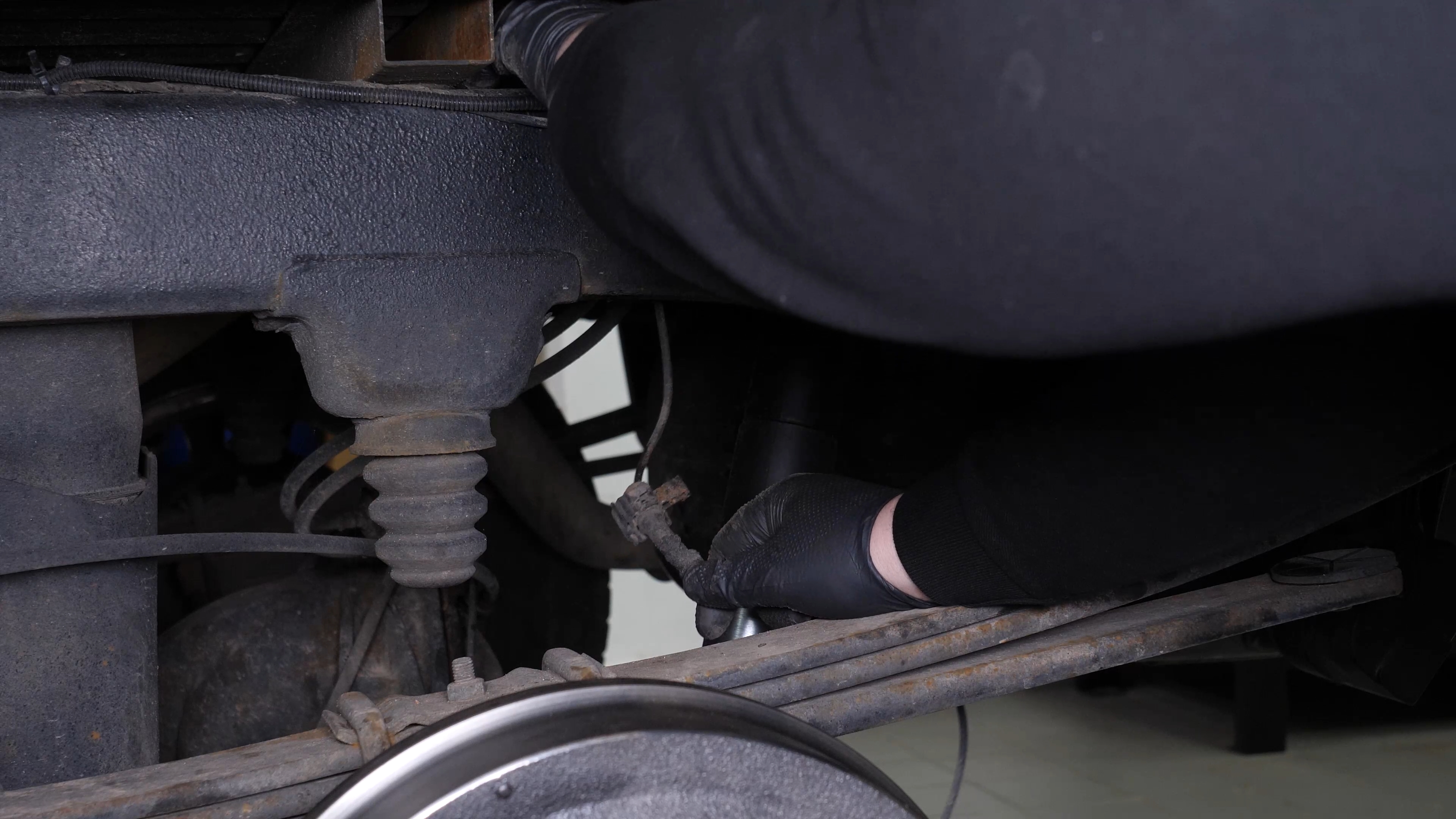 Remove the cable from its housings