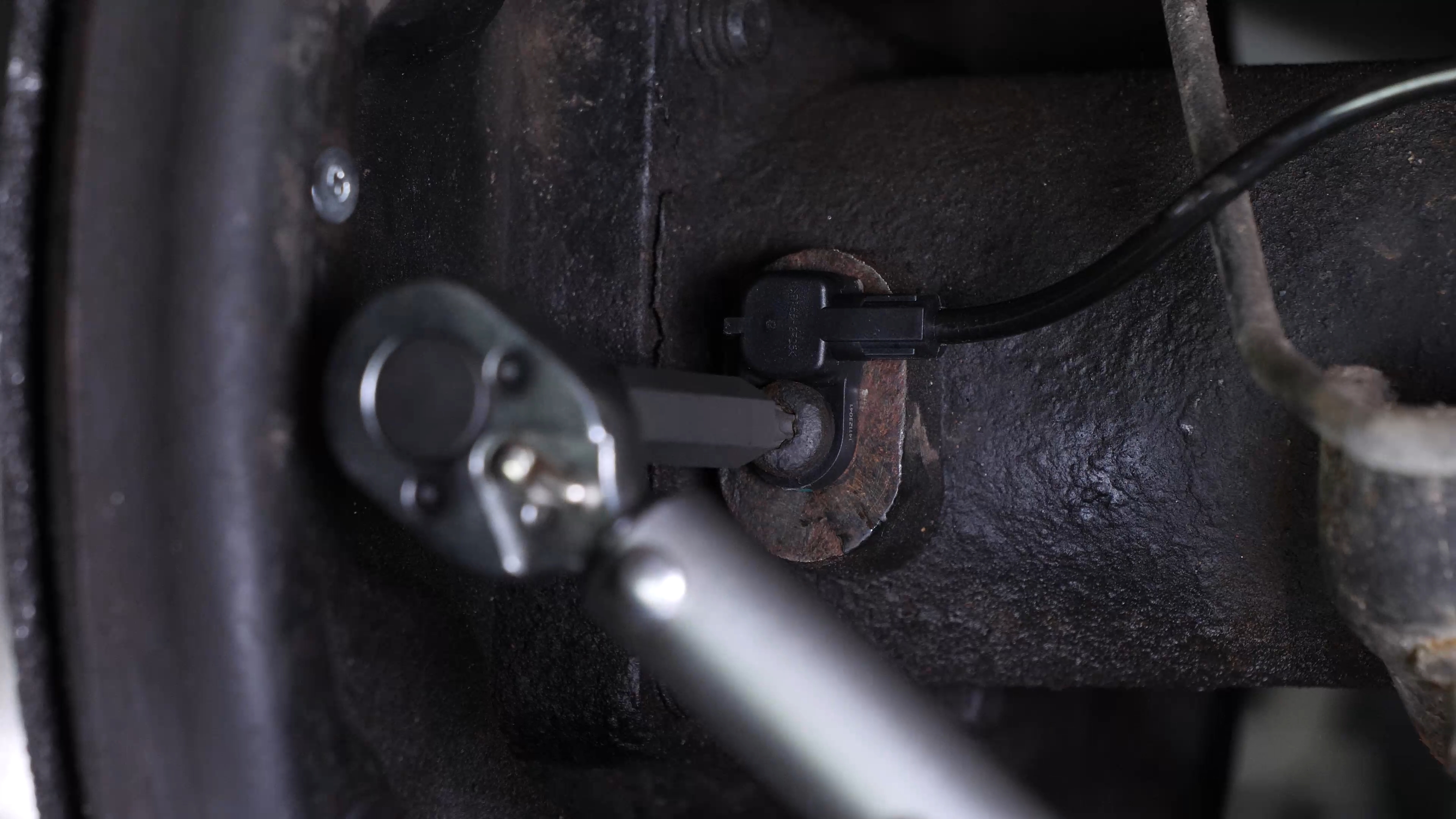 Install the ABS sensor