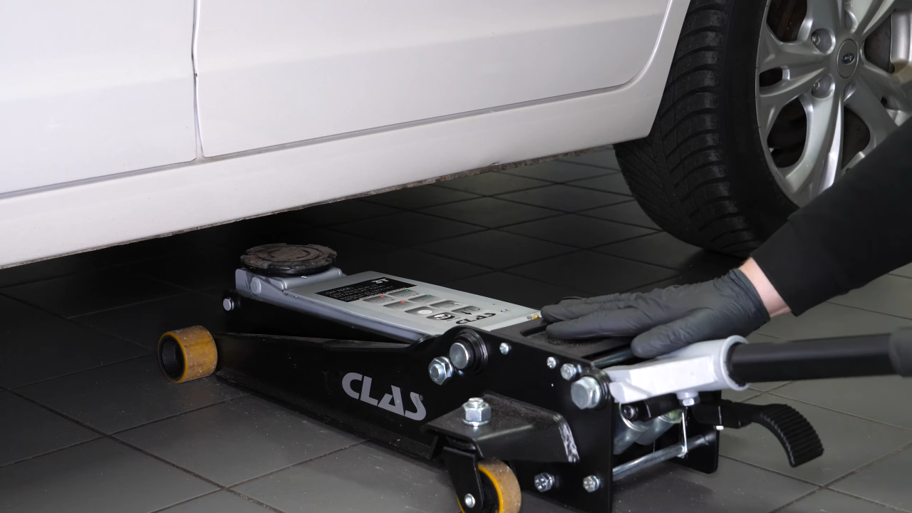 Rear lifting