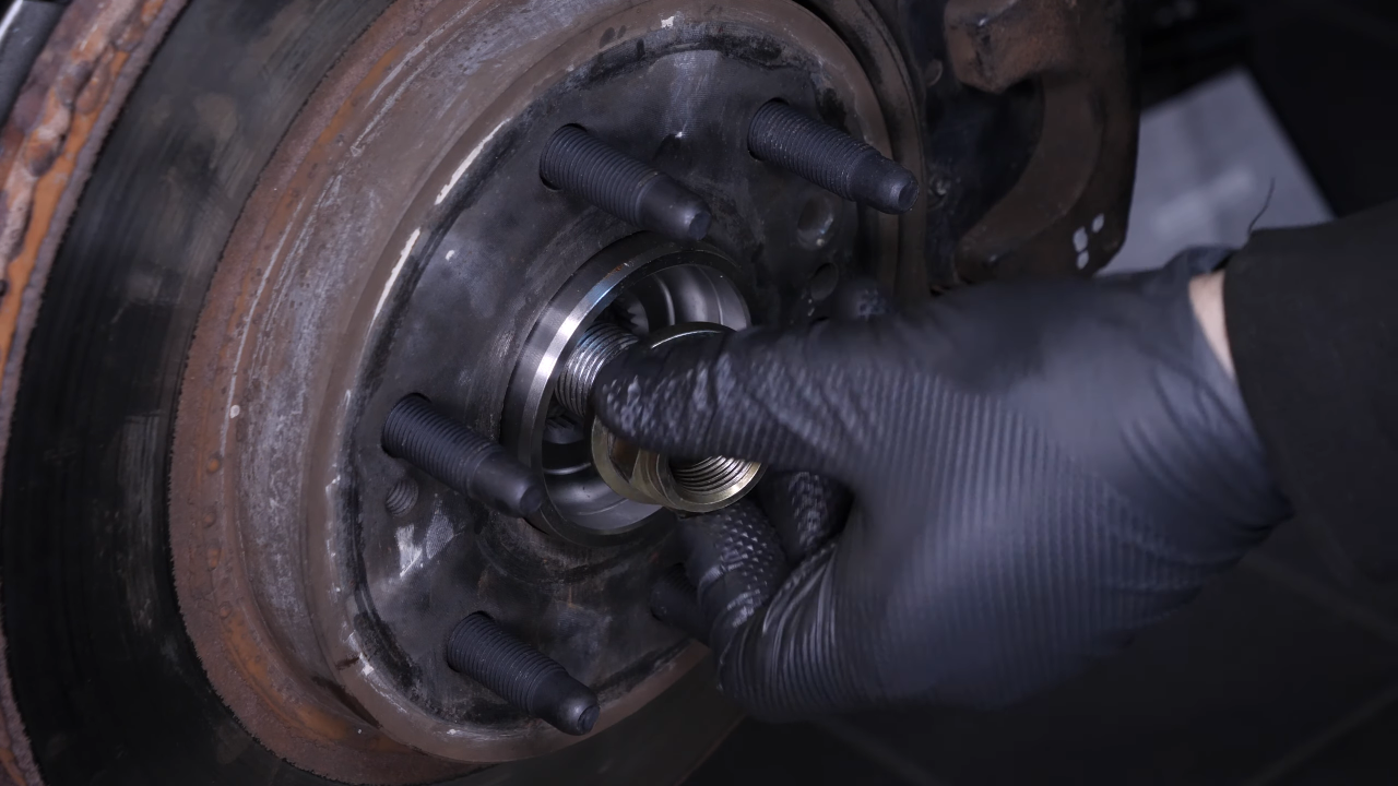 Tightening tips