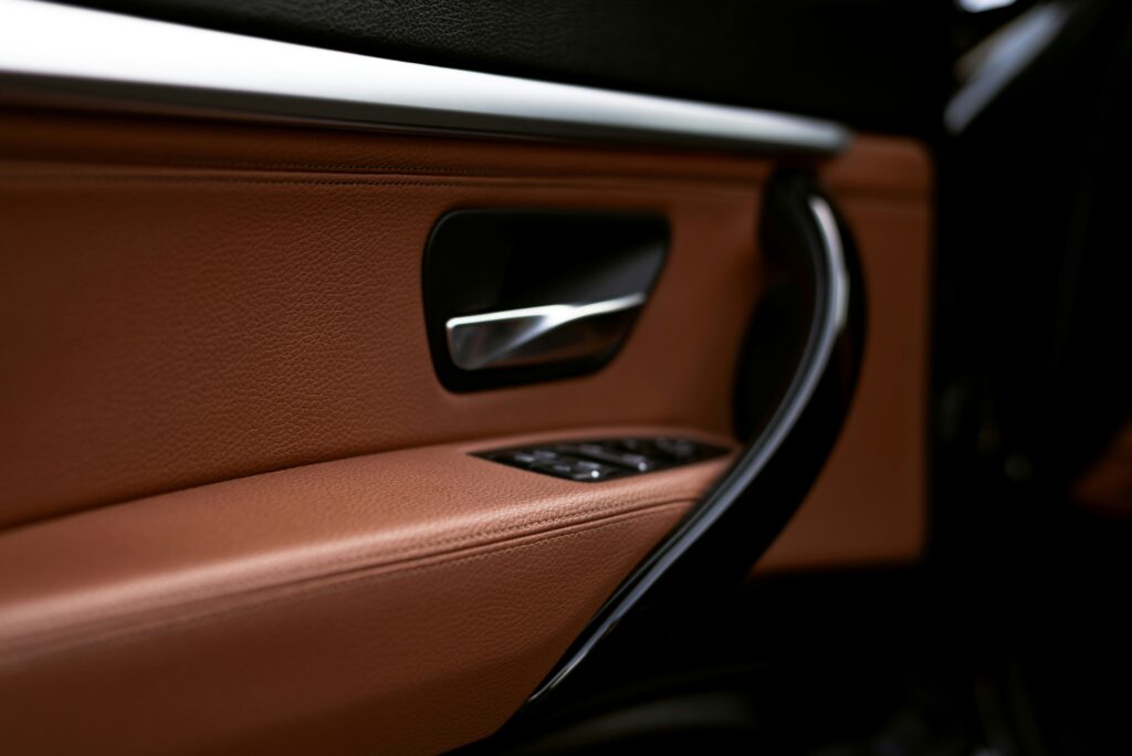 The Best Interior Door Handle Brands: Replacement Made Easy