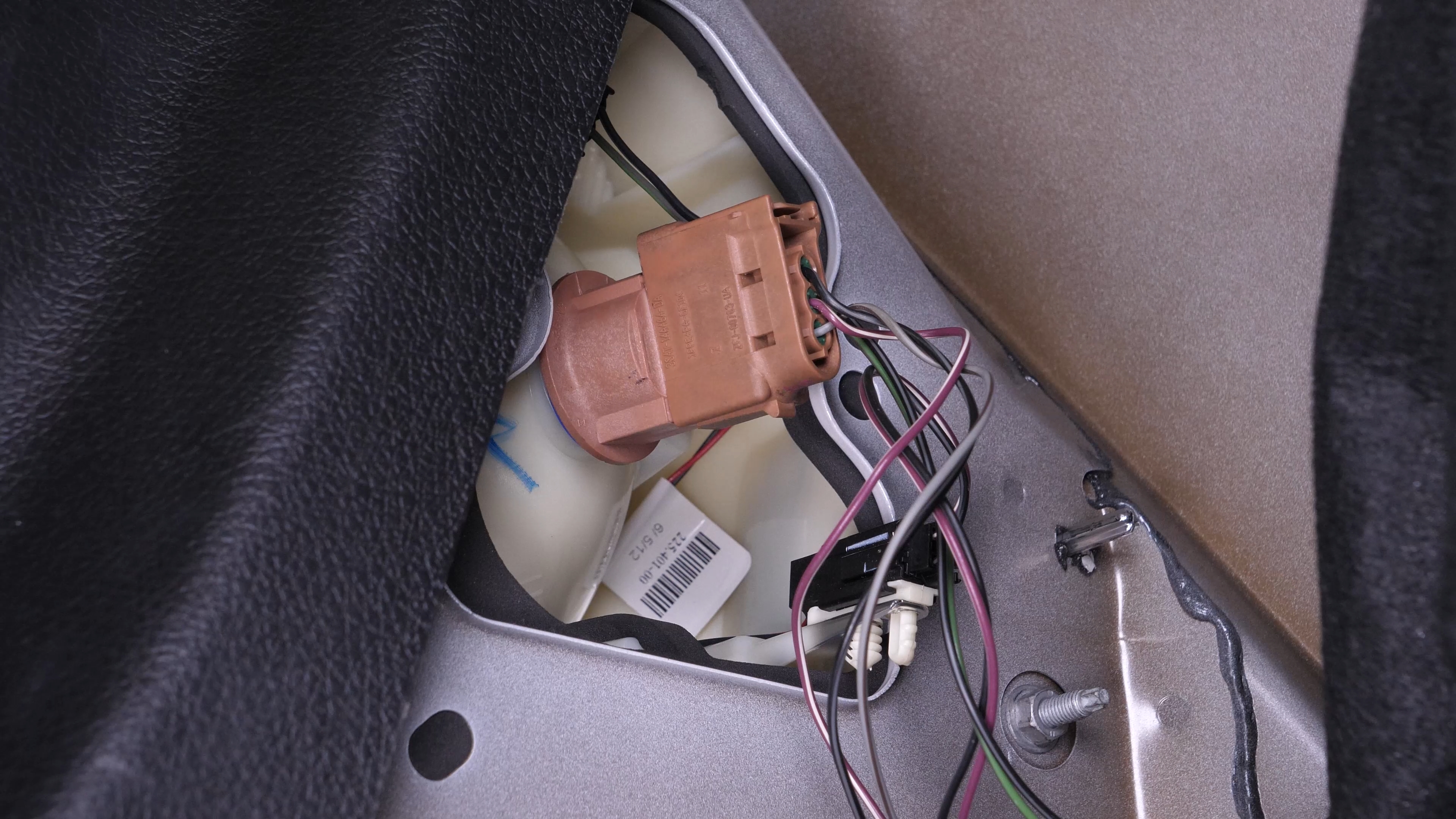 Replace the brake light