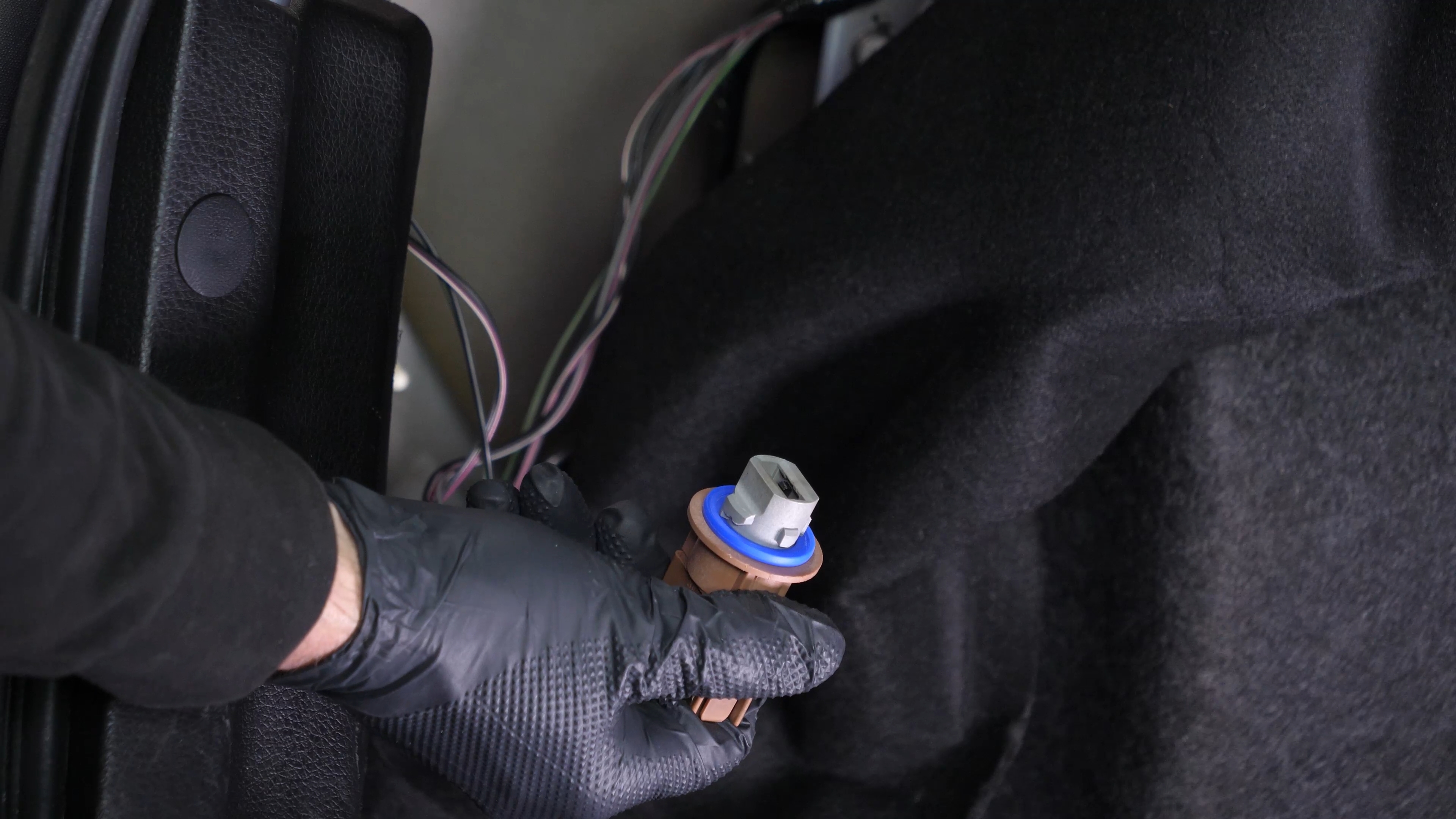 Replace the brake light