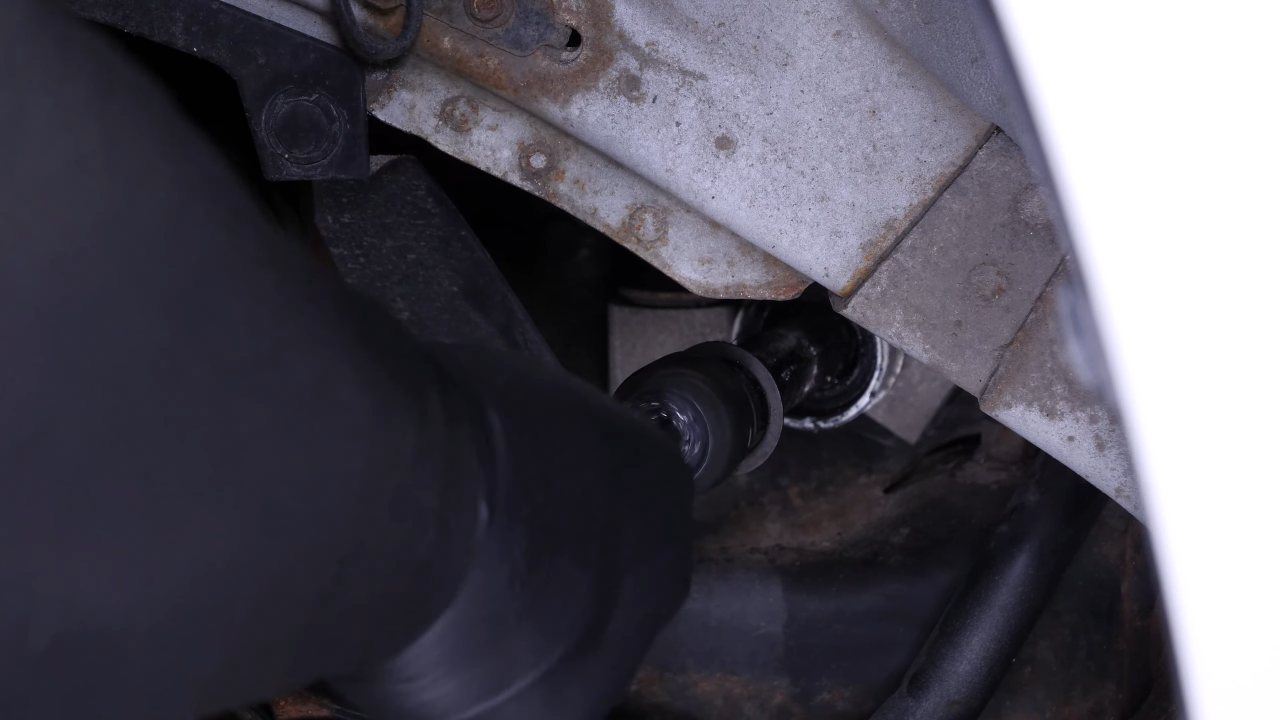 Install the new inner tie rod