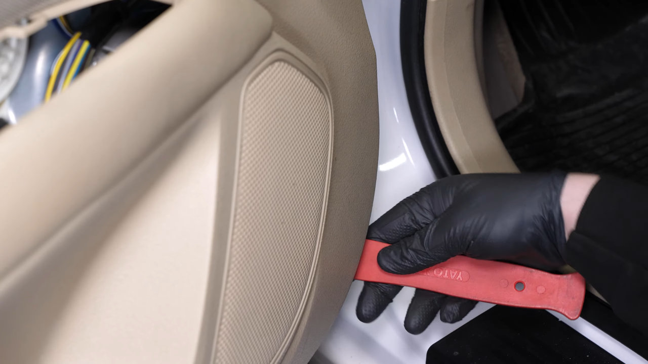 Remove the door trim