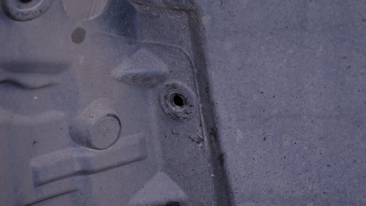 Remove the mudguard