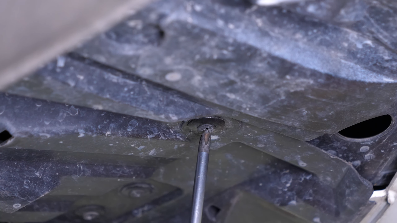 Remove the mudguard