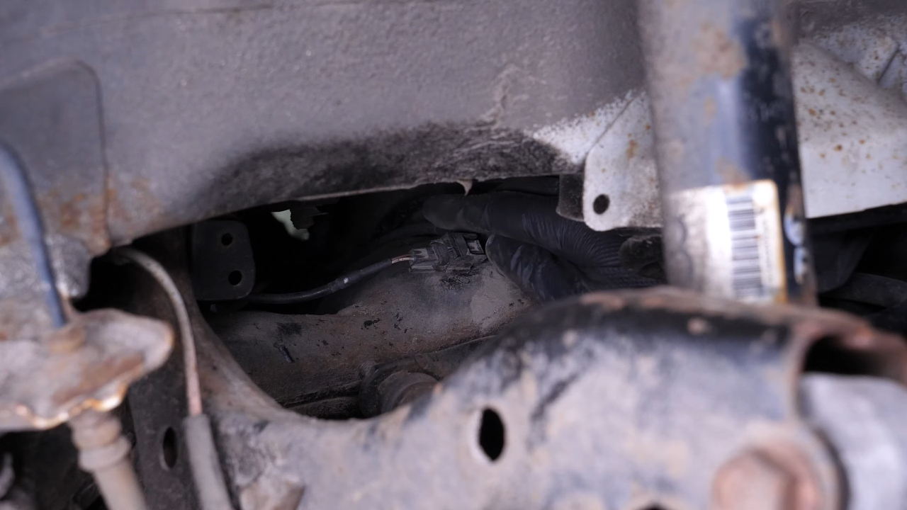 Remove the cable from its housings
