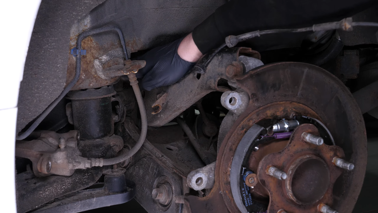 Remove the cable from its housings