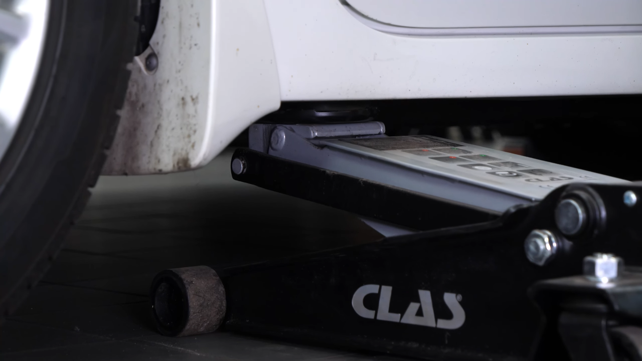 Put the vehicle back on the ground