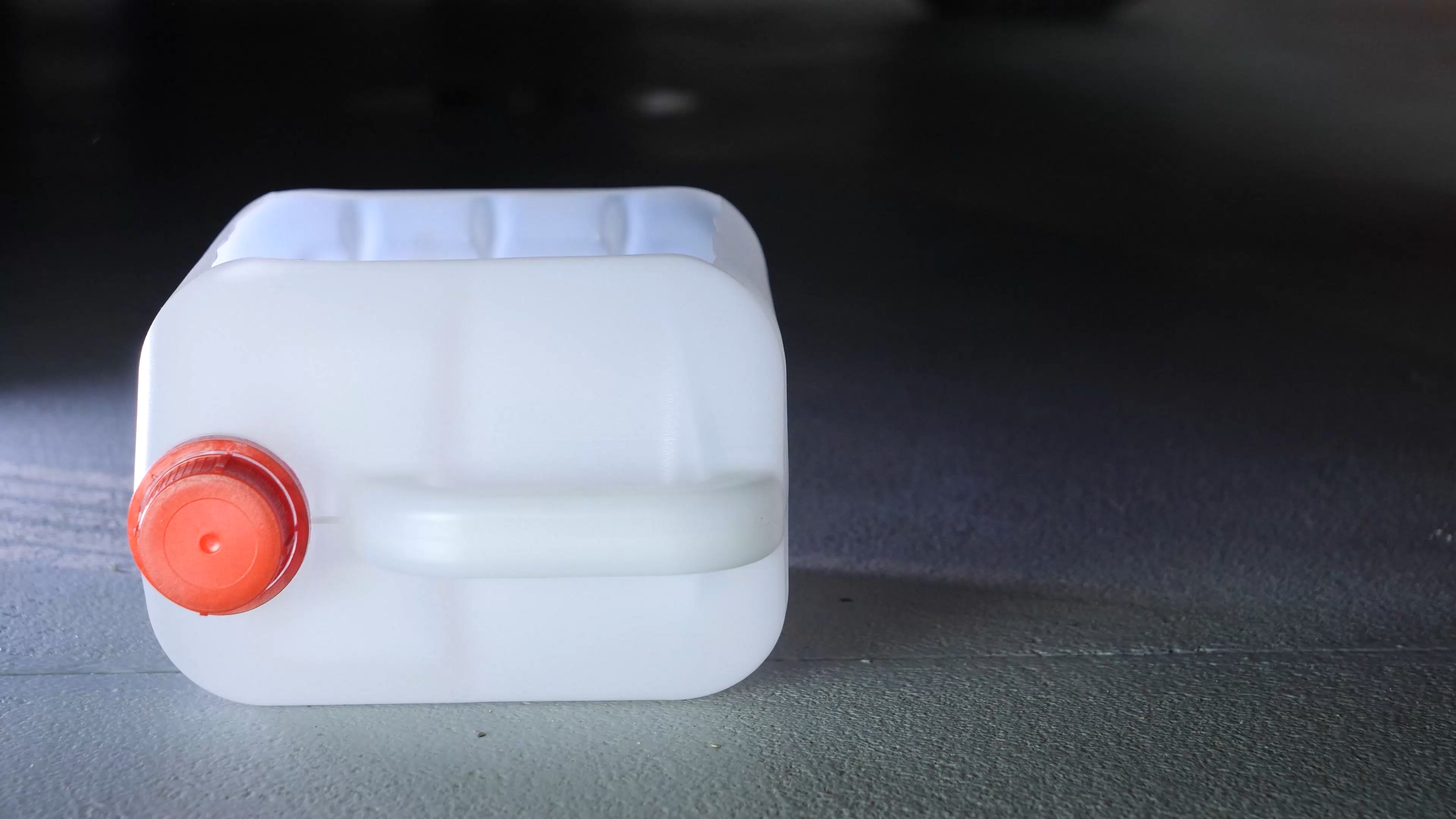 Unscrew the brake hose from the brake caliper