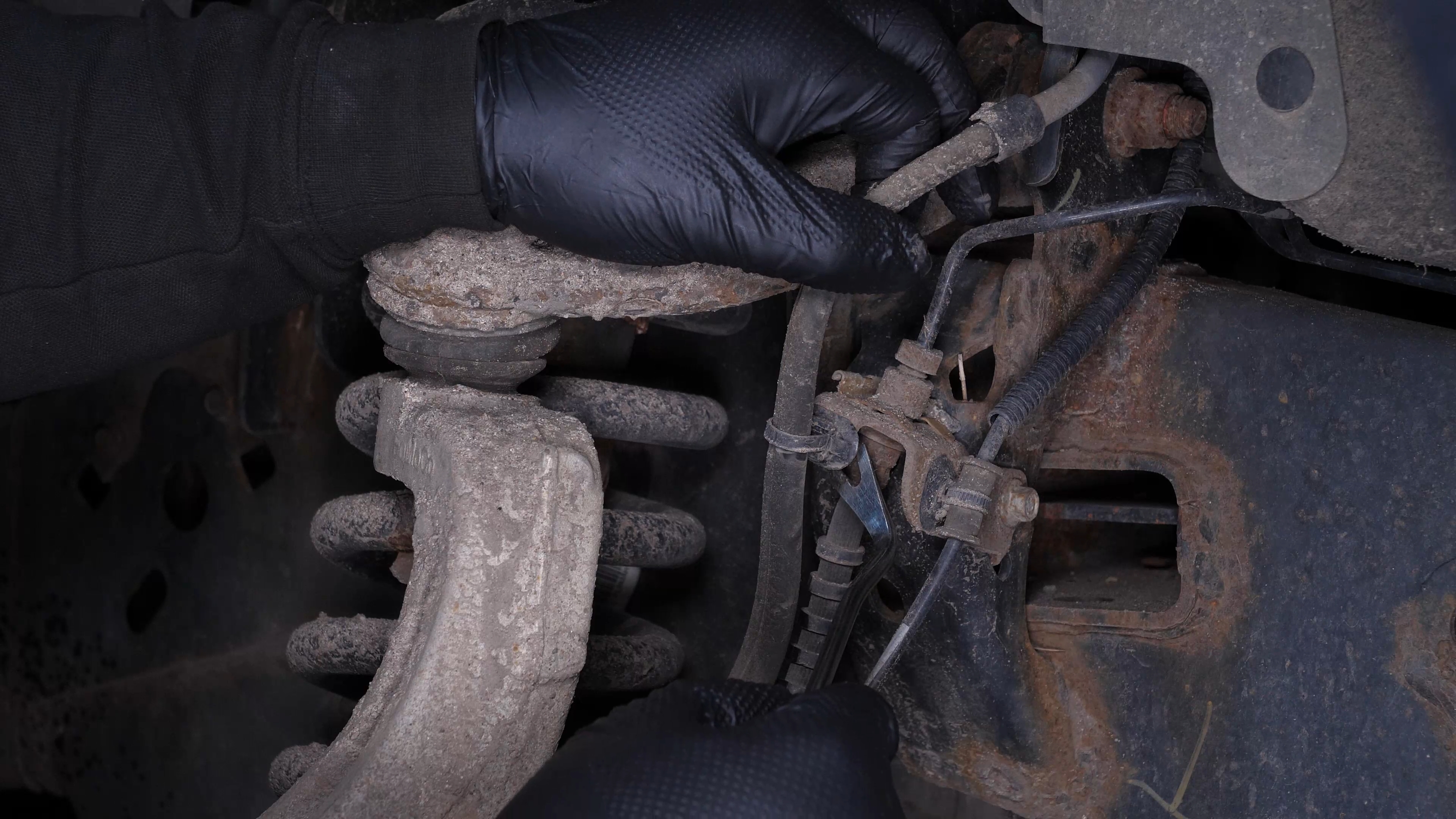 Remove the metal bracket