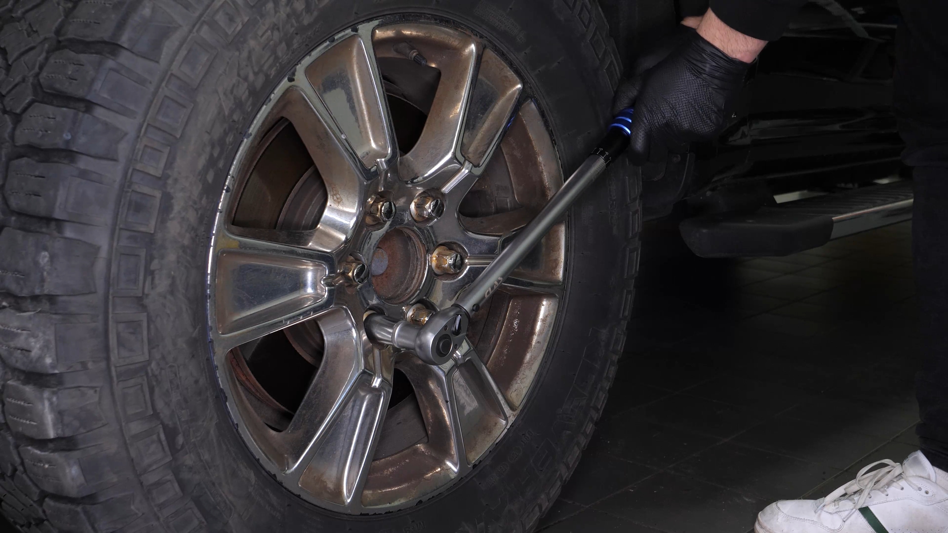 Put the vehicle back on the ground