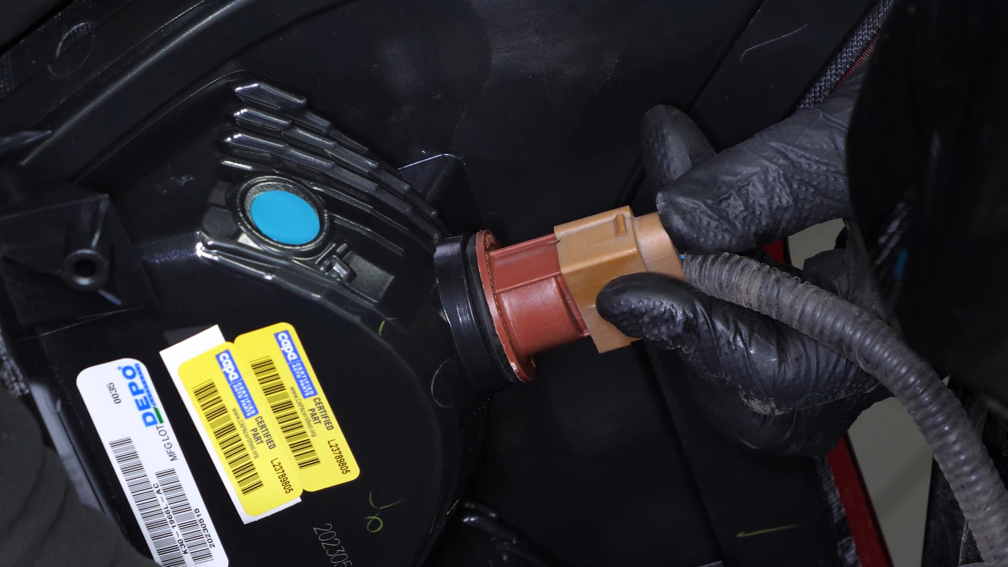 Reconnect the tail light