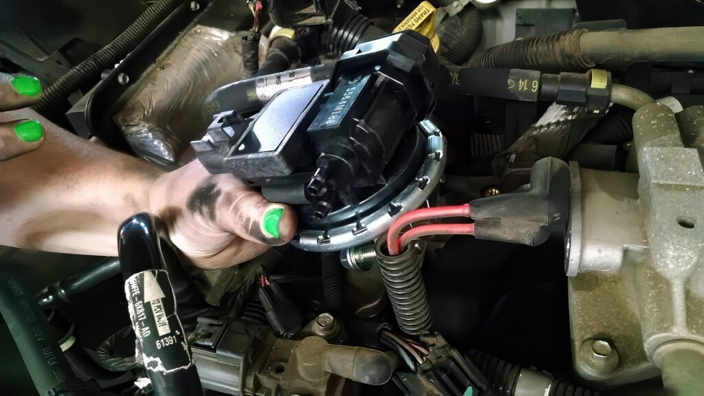 egr valve with pfe sensor vacuum actuator