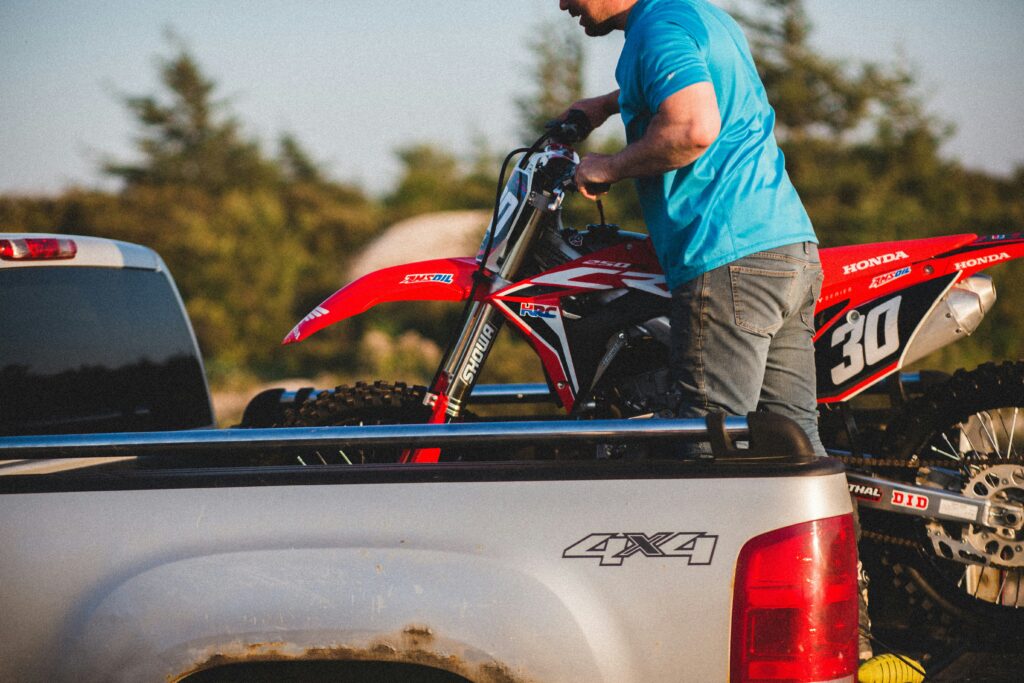 loading dirt bike