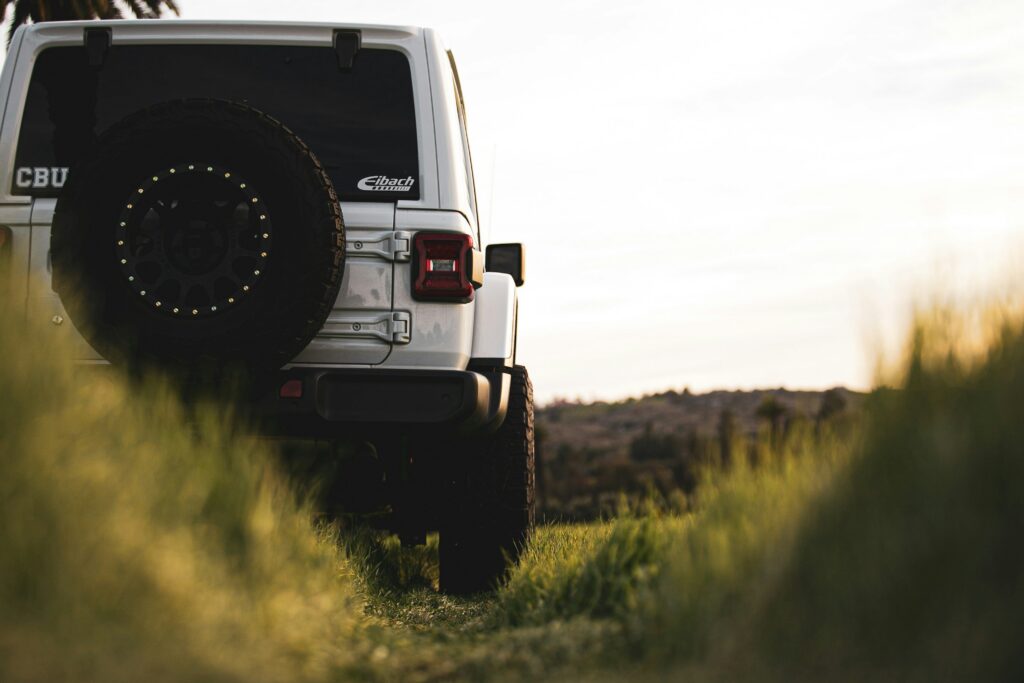How to Install a Spare Tire Carrier: Tips for Truck and SUV Owners