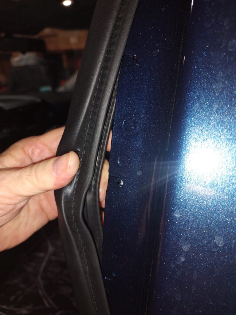 push on door weatherstrip seal