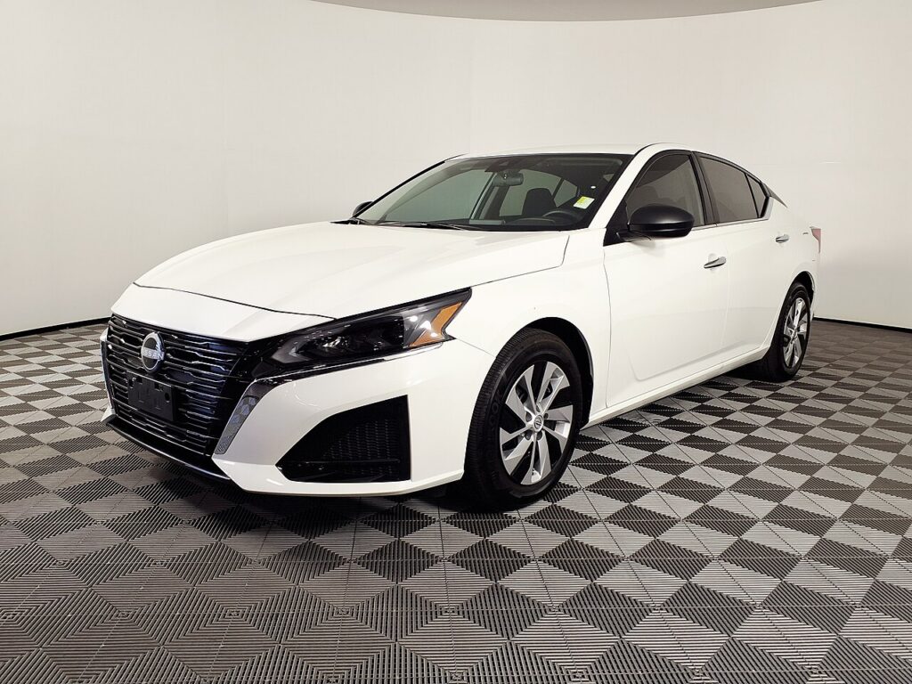 1280px 25 Nissan Altima 2.5 S