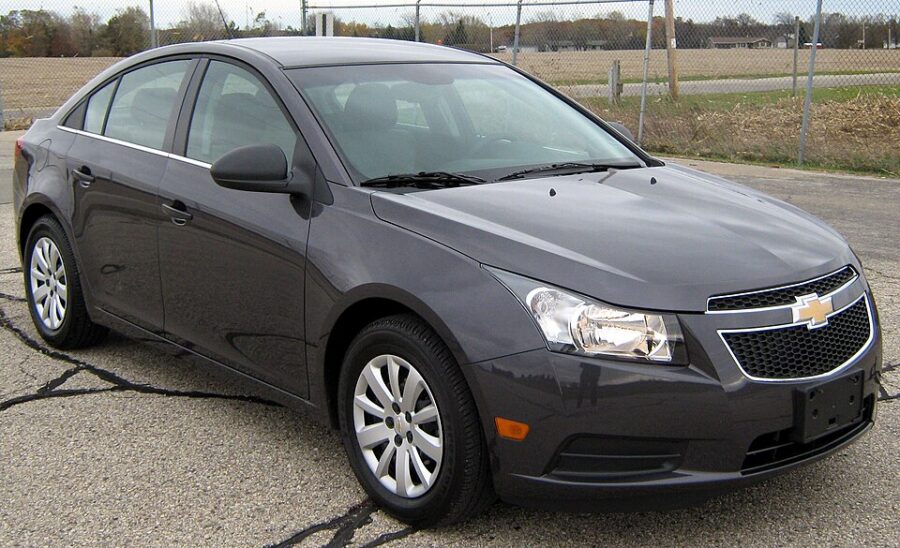 Chevrolet Cruze Thermostat Housing: A Guide to Fixing Leaks