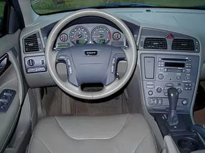 , 2001 Volvo XC Cross Country Road Test