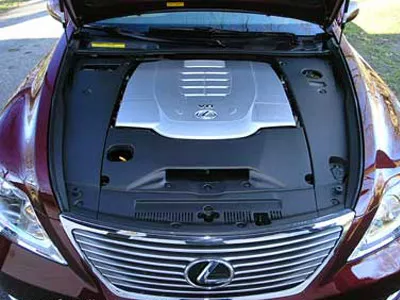 , 2007 Lexus LS 460 Preview Road Test: The Car that Parks Itself