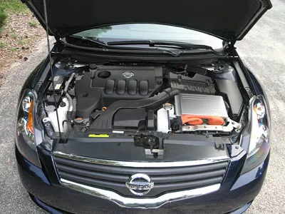 , 2007 Nissan Altima Hybrid Road Test Review
