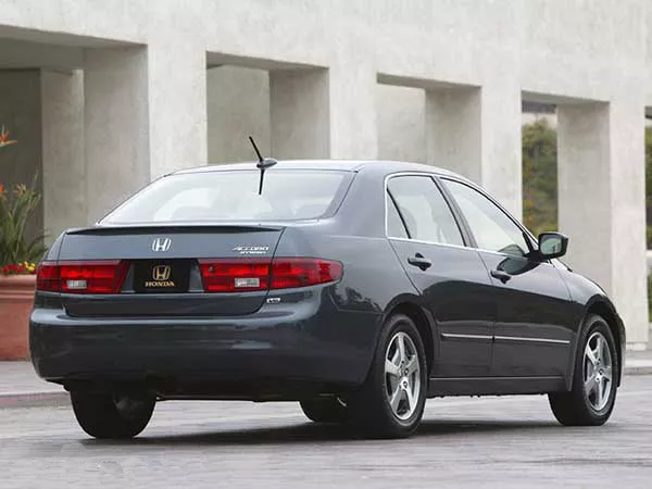 , 2005 Honda Accord Hybrid Road Test