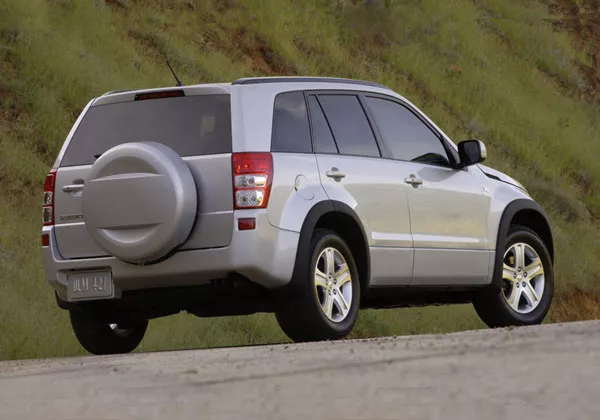 , Suzuki Grand Vitara Road Test