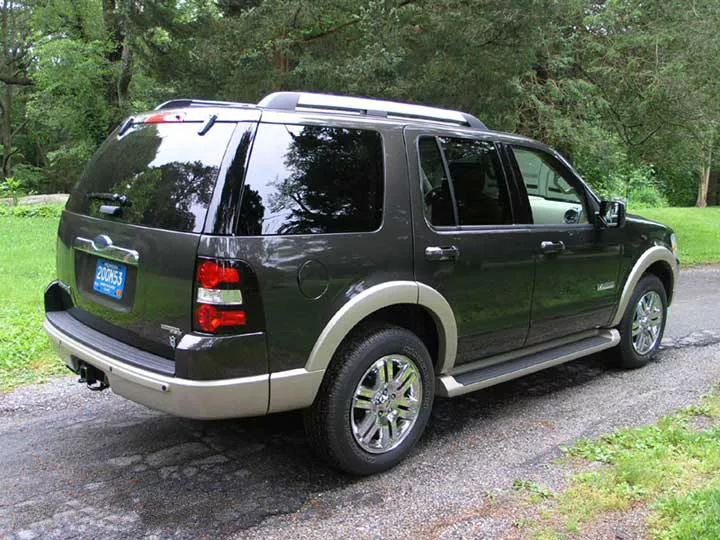 , 2006 Ford Explorer Road Test