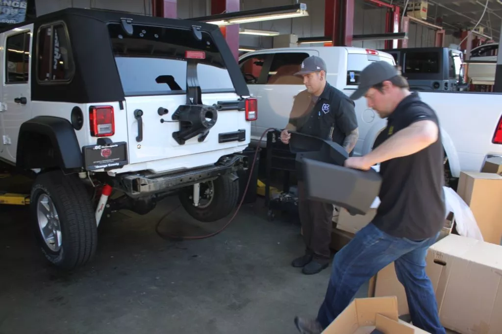 , EPISODE 4: Bestop HighRock Front and Rear Bumpers Install