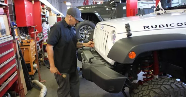 , EPISODE 4: Bestop HighRock Front and Rear Bumpers Install