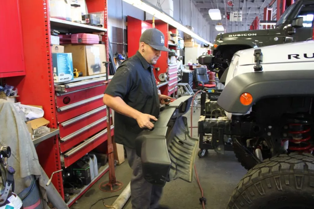 , EPISODE 4: Bestop HighRock Front and Rear Bumpers Install