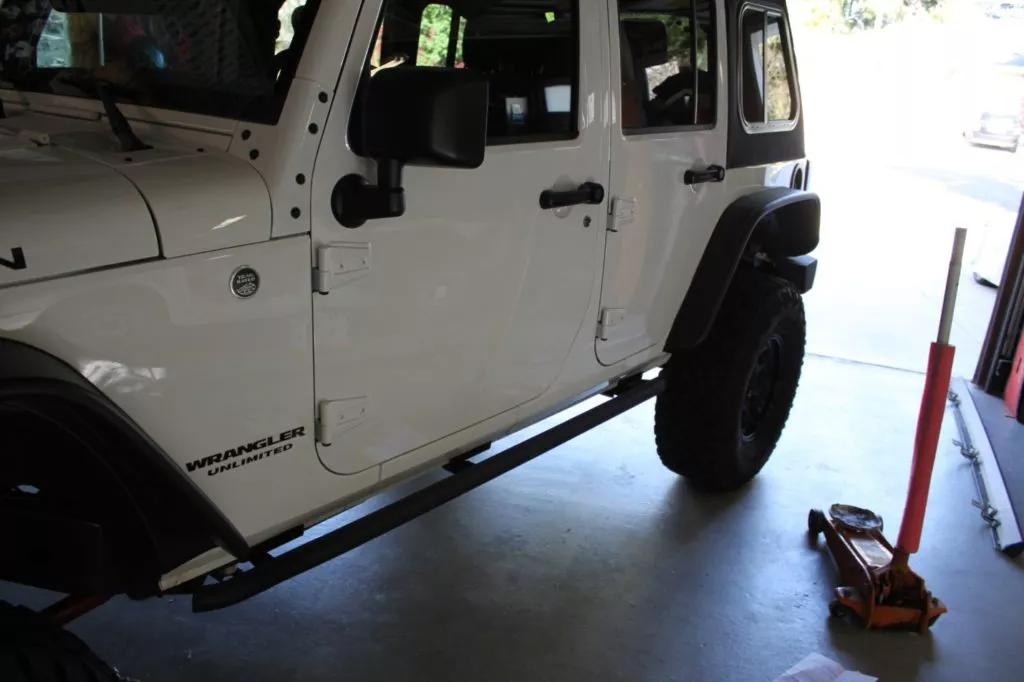 , EPISODE 5: Westin Automotive Trailblazer Jeep Rocker Guards Install