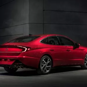 rear shot of 2021 hyundai sonata